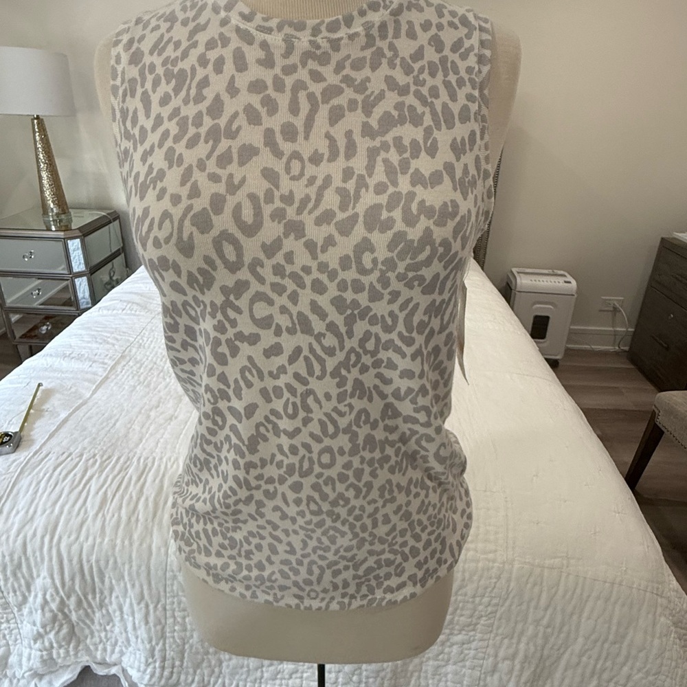 Karen Kane White and Gray Animal Print Muscle Tee